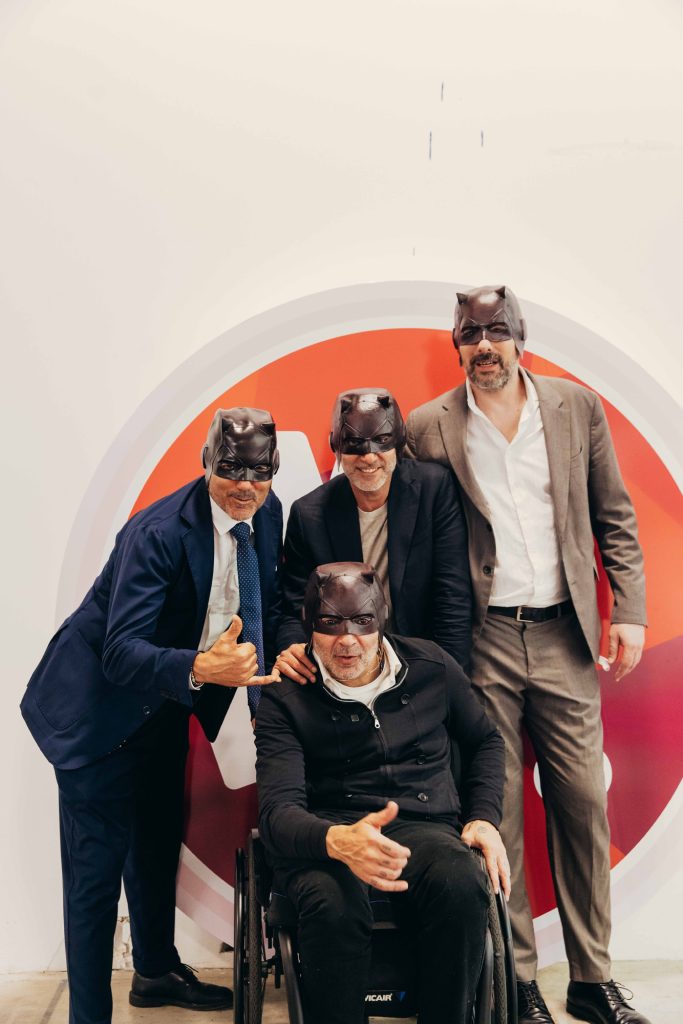 El equipo posa durante el evento de innovación digital We Make Future 2025.